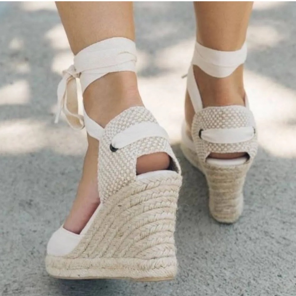 Gaimo lace up wedges